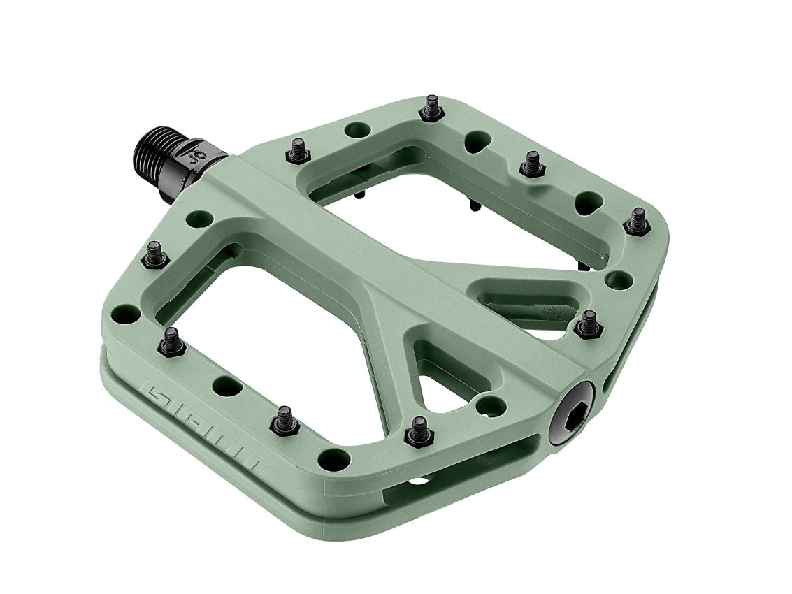giant flat pedal Pinner Elite Flat Pedals
